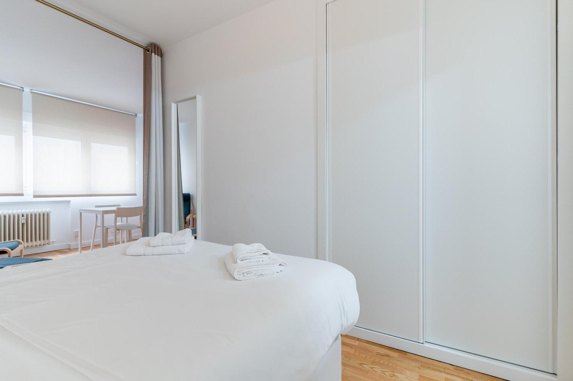Cozy And Bright-1Bedroom 1Bathroom-Las Letras Madrid Dış mekan fotoğraf