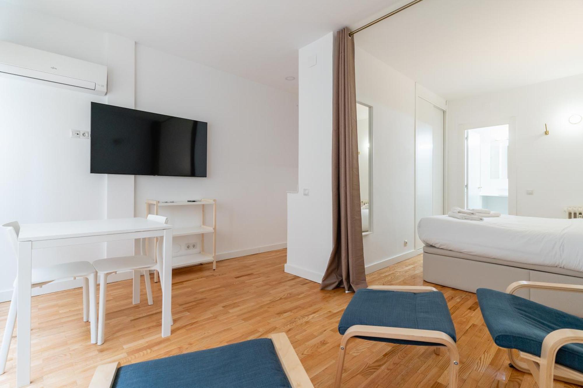 Cozy And Bright-1Bedroom 1Bathroom-Las Letras Madrid Dış mekan fotoğraf